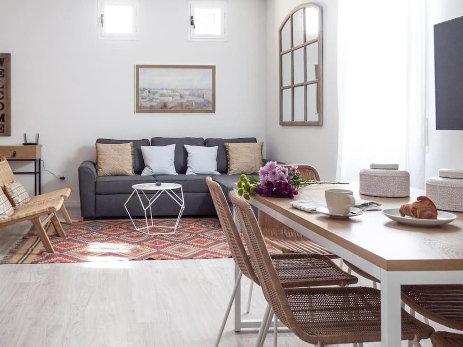 Apartamento En Puerta Del Sol 2 Madrid Buitenkant foto